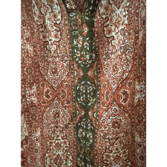 Good Hart‎ The Style Charm Medallion Print Short Sleeve Top Multi Size Medium - Picture 7 of 11